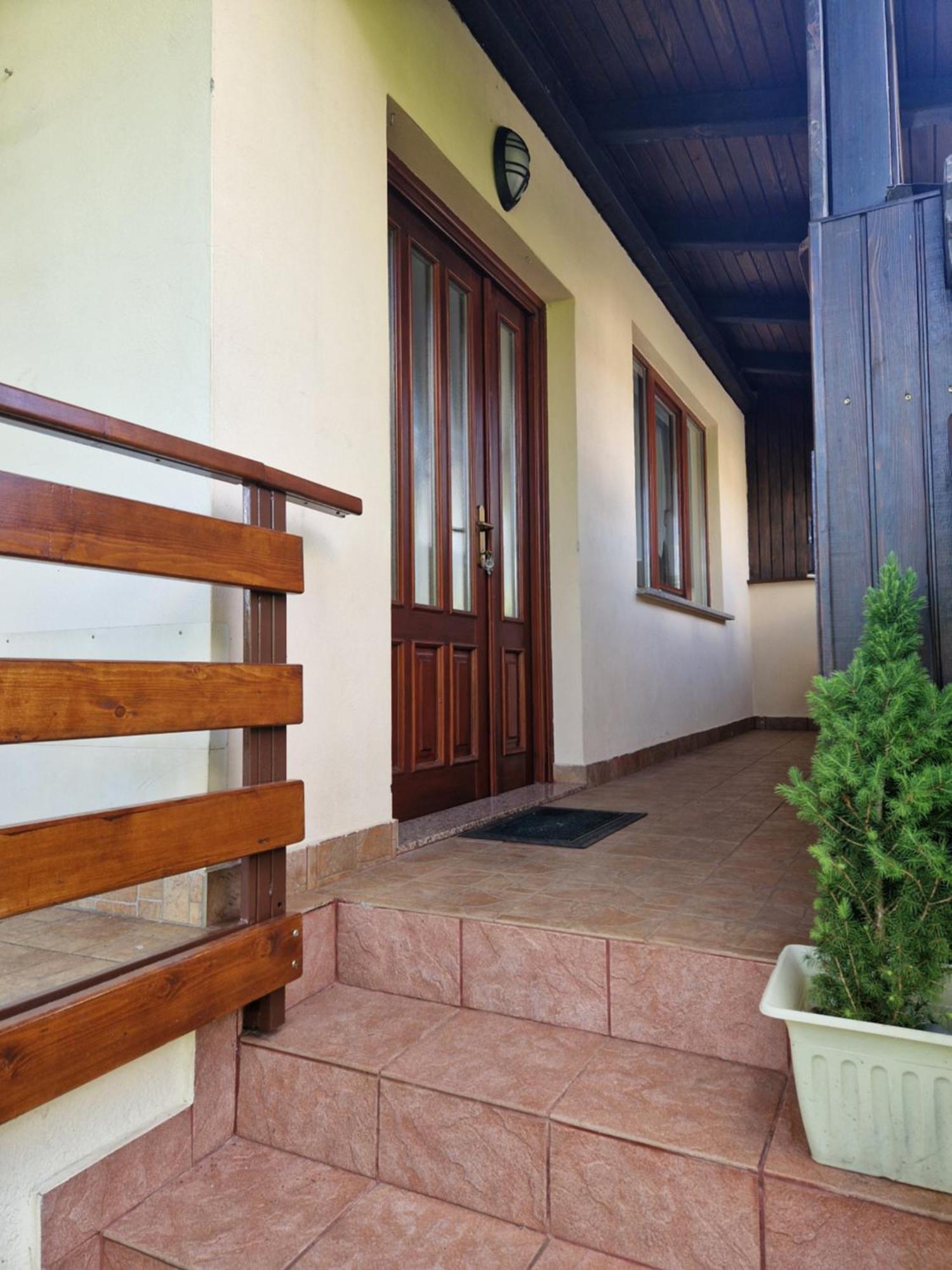 פיבקה Apartma Mihatovi מראה חיצוני תמונה
