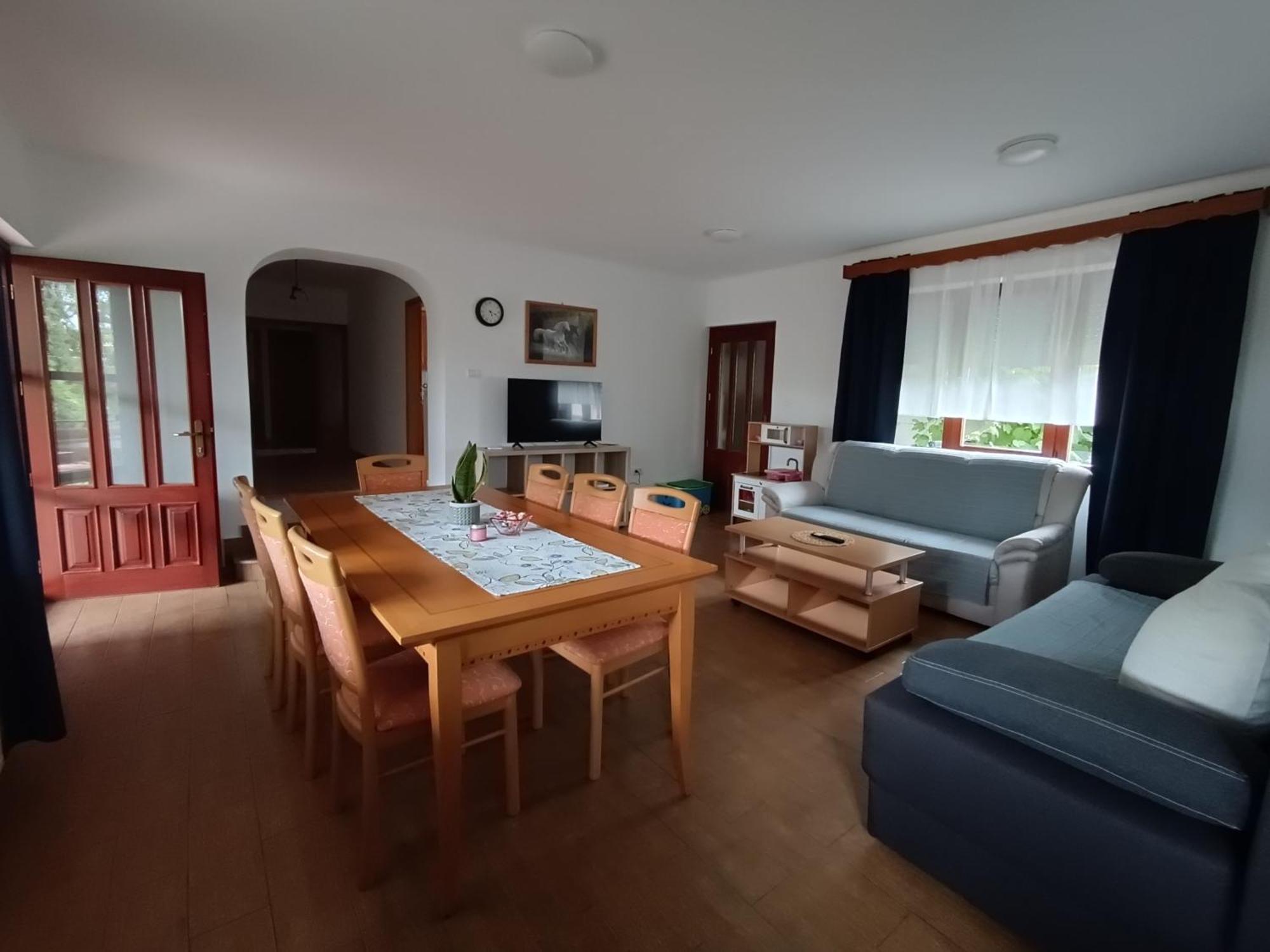 פיבקה Apartma Mihatovi מראה חיצוני תמונה