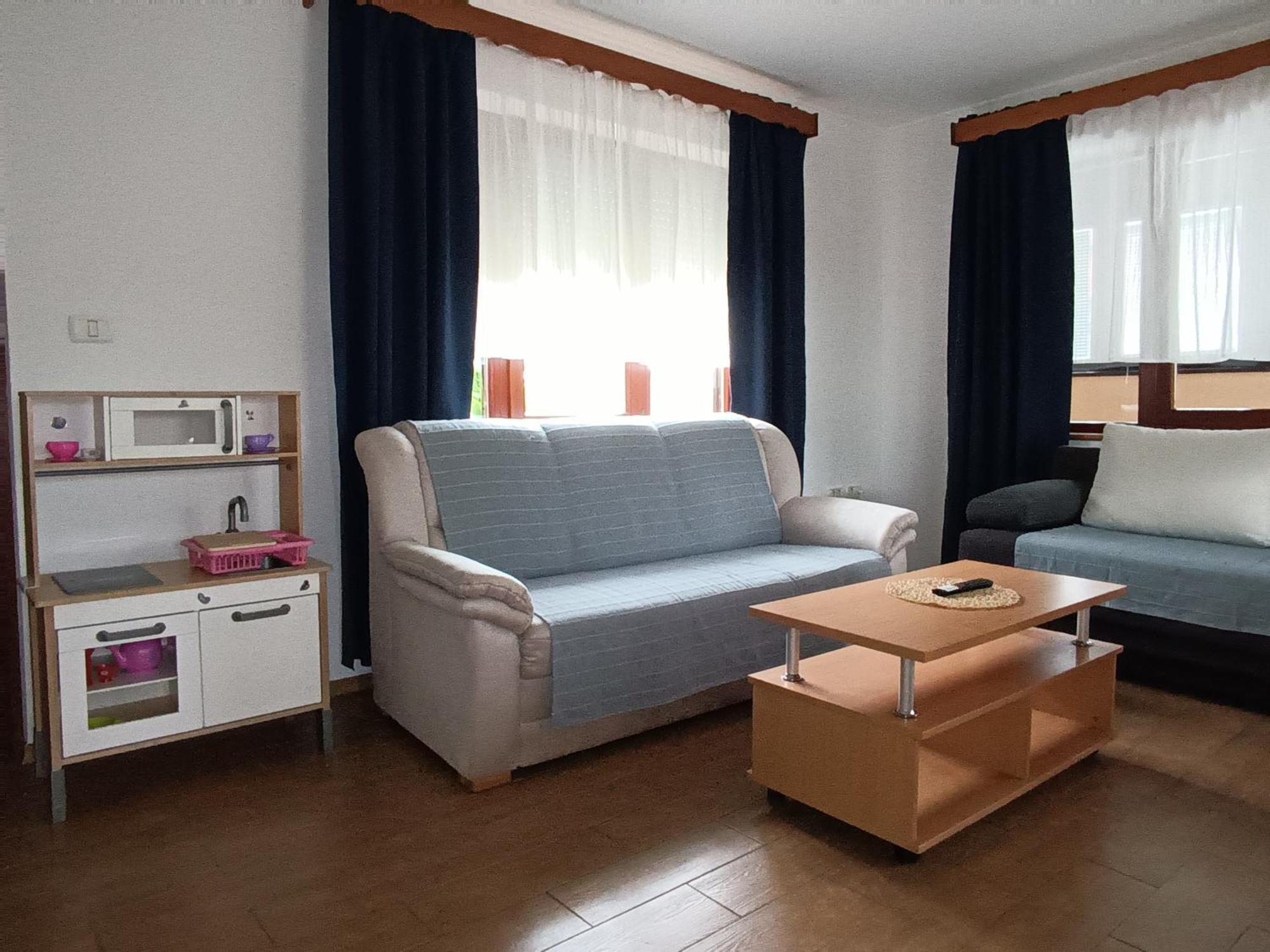 פיבקה Apartma Mihatovi מראה חיצוני תמונה